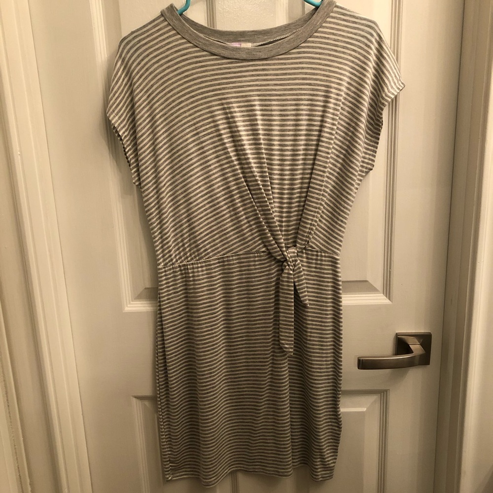 New - Cute Stripped Tie Dress - Size S